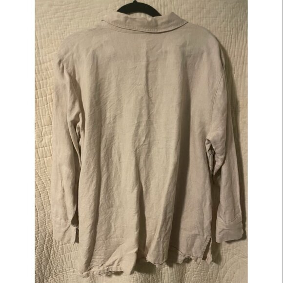 Linen Button Down - Picture 3 of 6